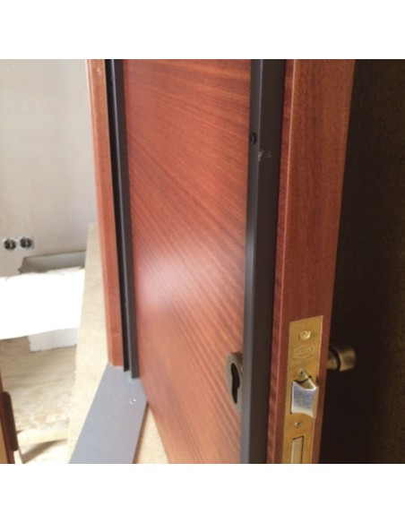 BARRA ANTIPALANCA. MARRON. 2,50 M.