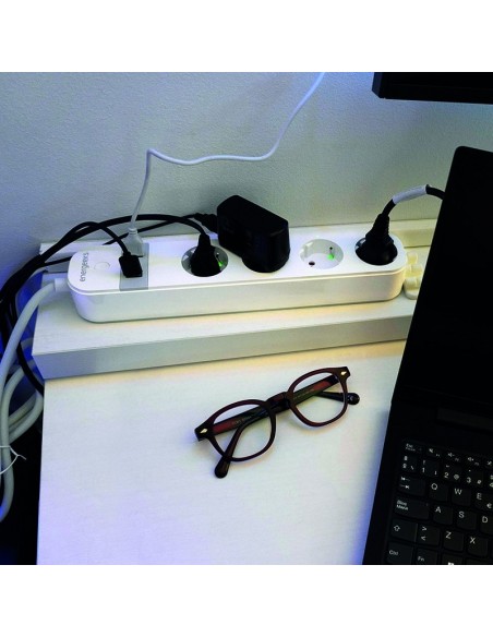 BASE MULTIPLE WIFI 4 TOMAS + 2xUSB + 1xU