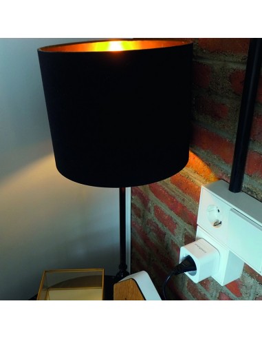 ENCHUFE WIFI CON MEDIDOR DE CONSUMO