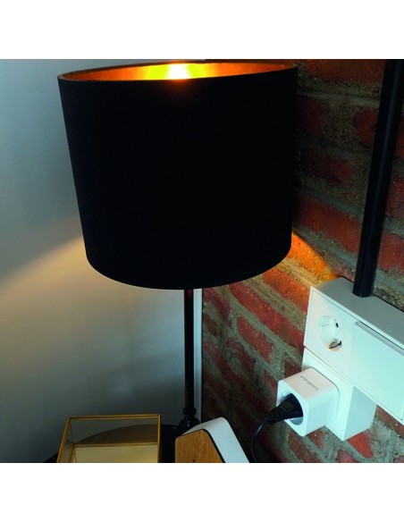 ENCHUFE WIFI CON MEDIDOR DE CONSUMO