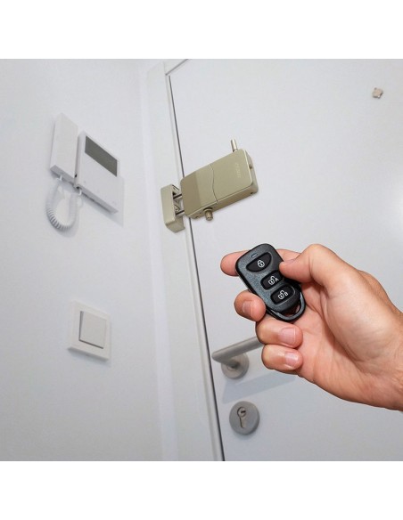 CERRADURA INVISIBLE CON ALARMA. DORADA