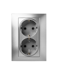 TOMA CORR.DOBLE HABITAT15 16A-250V ALU. 2